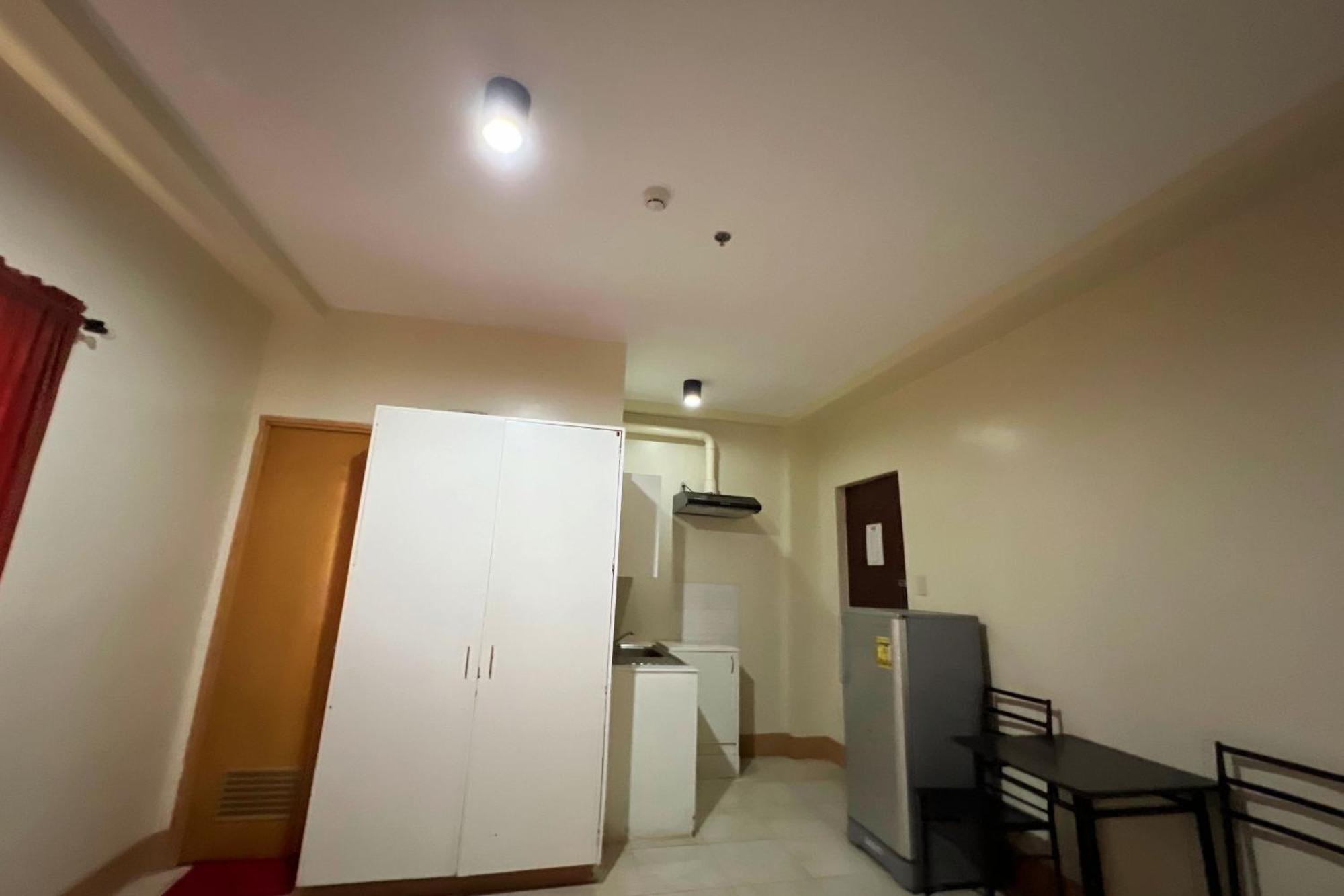 Sta Rosa Inn Iloilo Powered By Cocotel Kamer foto